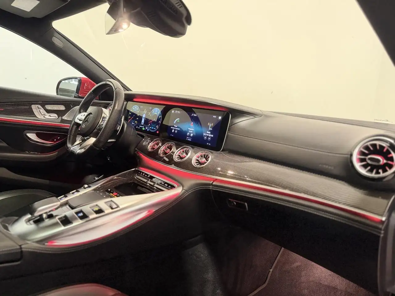 Mercedes-Benz AMG GT снимка Mercedes-Benz AMG GT