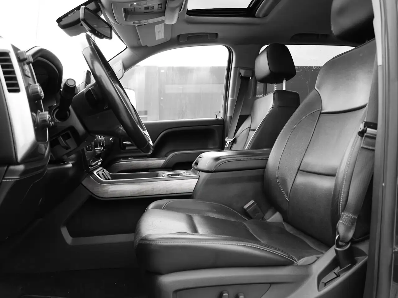 Chevrolet Silverado 1500 снимка Chevrolet Silverado 1500
