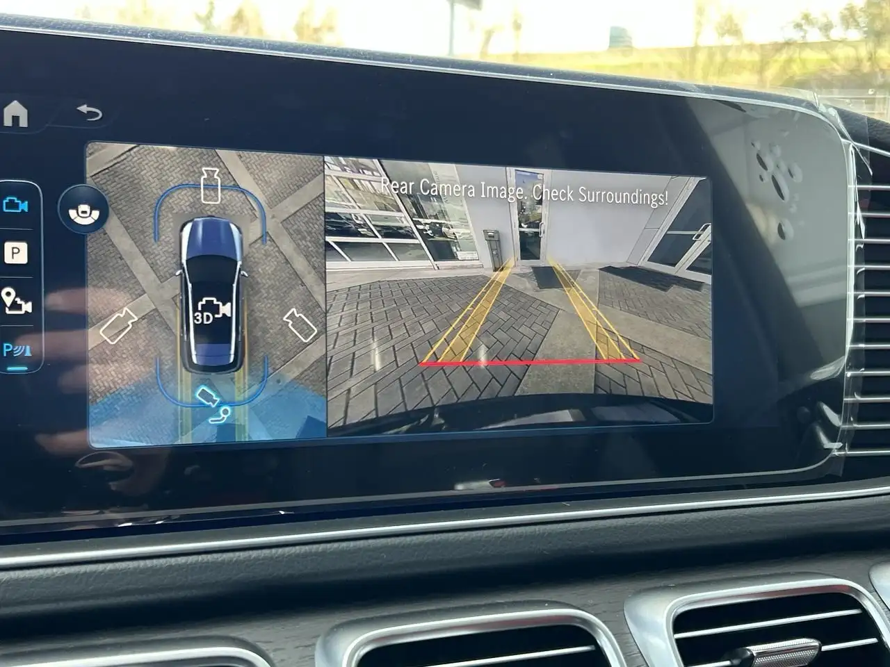 Mercedes-Benz GLE снимка Mercedes-Benz GLE