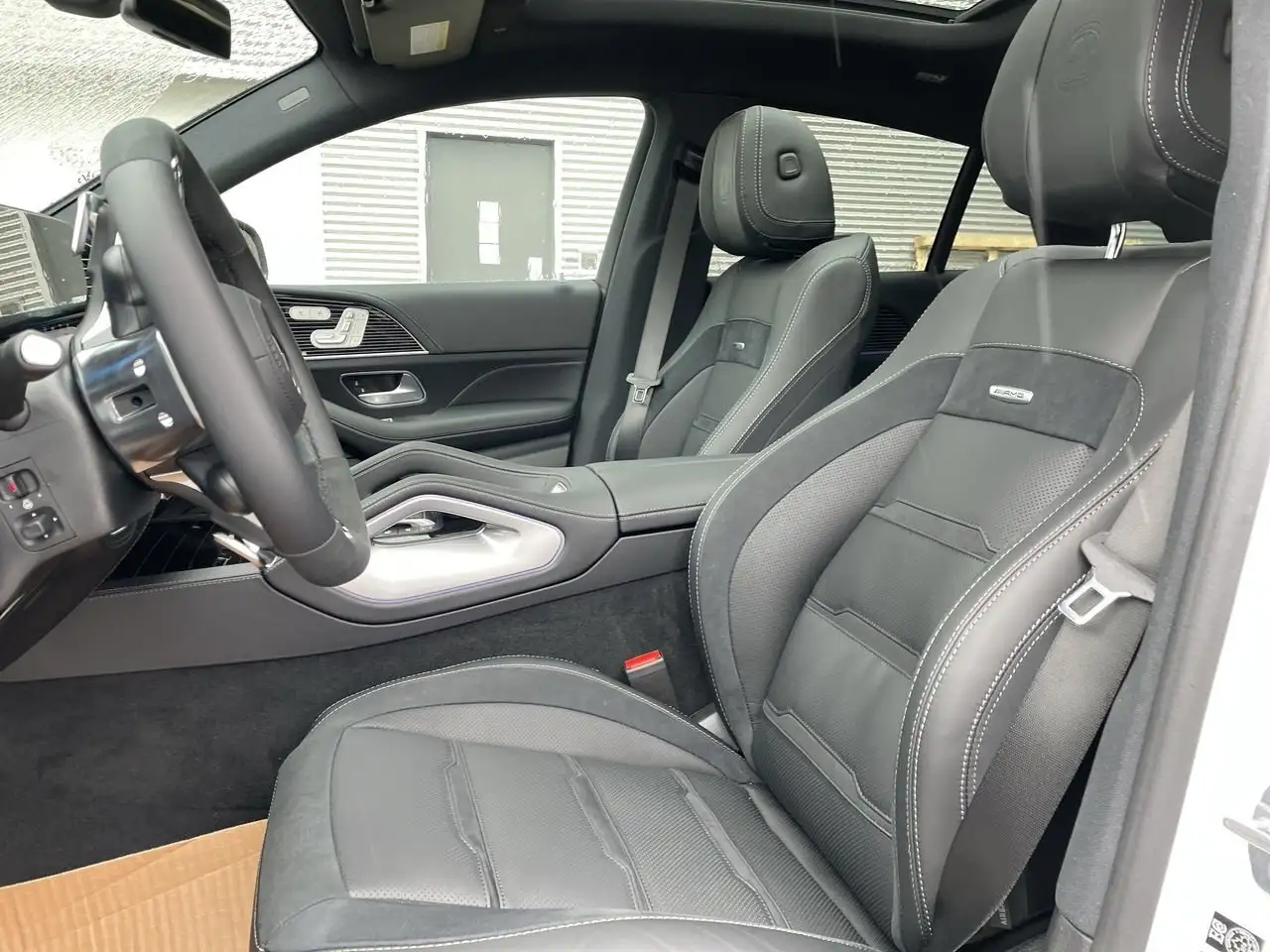 Mercedes-Benz GLE снимка Mercedes-Benz GLE