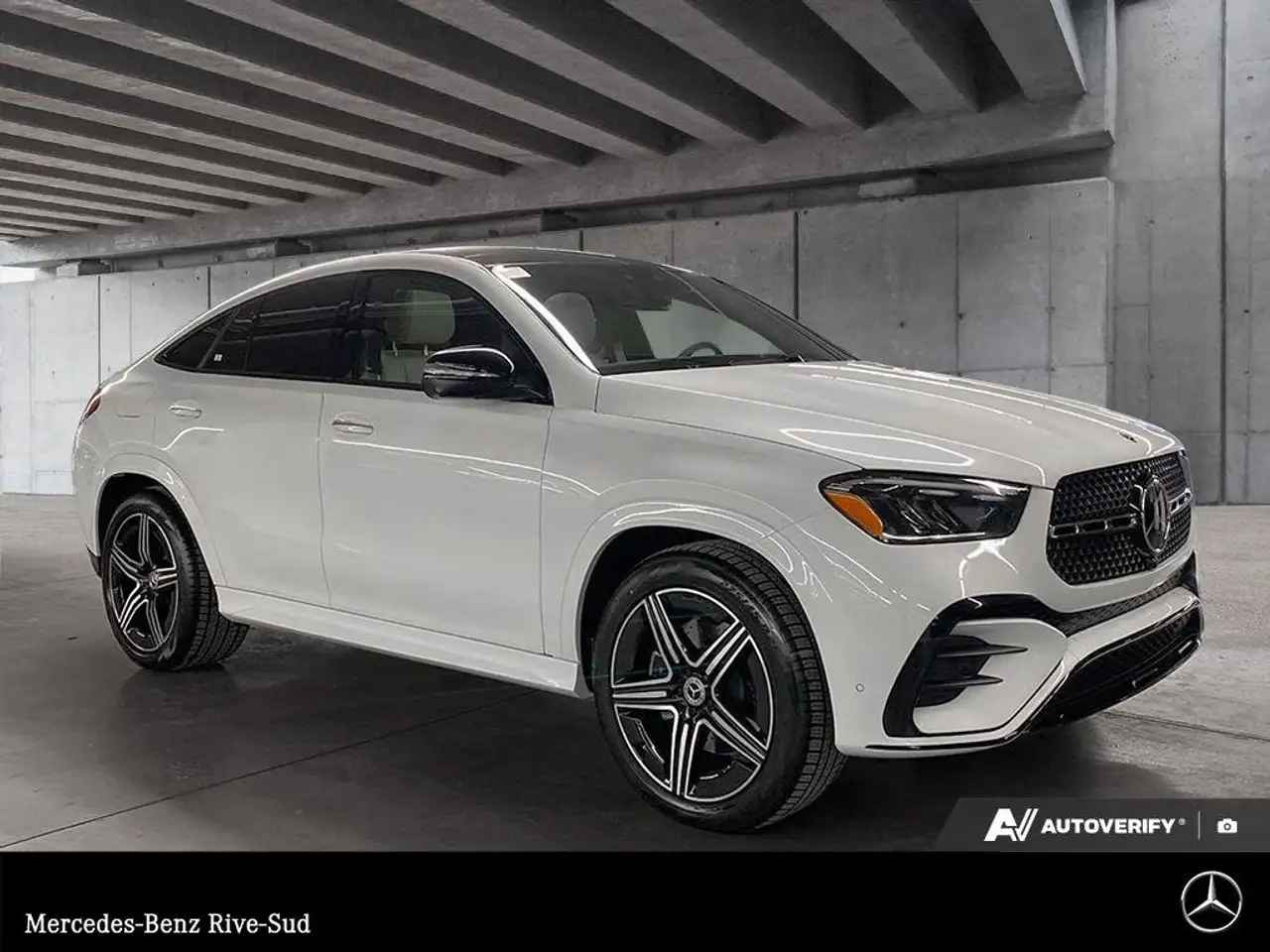 Mercedes-Benz GLE снимка Mercedes-Benz GLE
