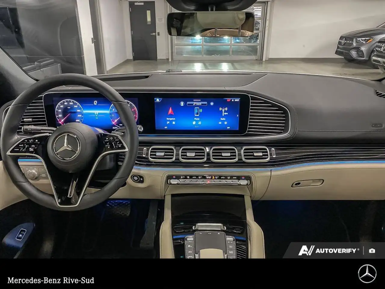 Mercedes-Benz GLE снимка Mercedes-Benz GLE