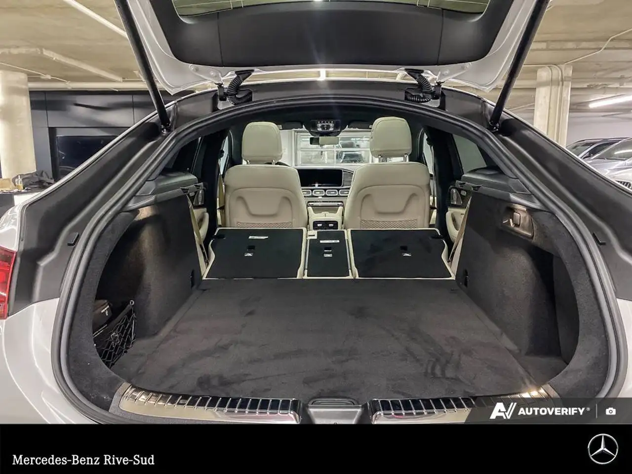 Mercedes-Benz GLE снимка Mercedes-Benz GLE