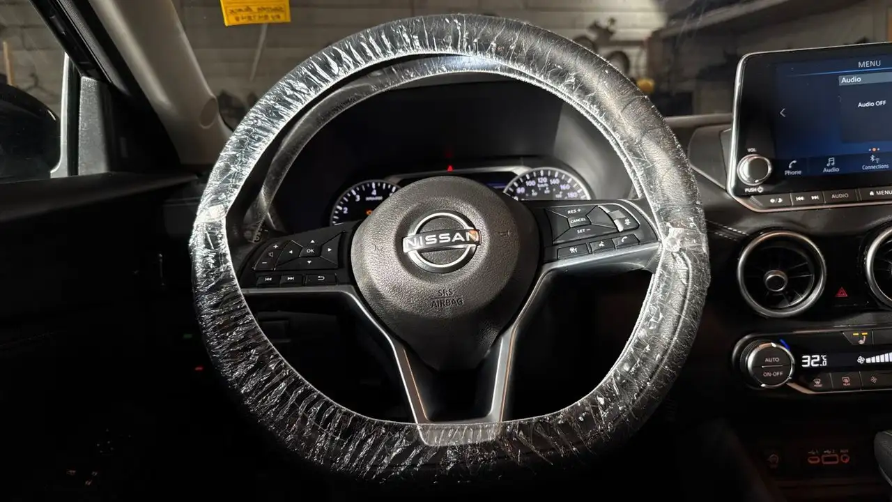 Nissan Sentra снимка Nissan Sentra