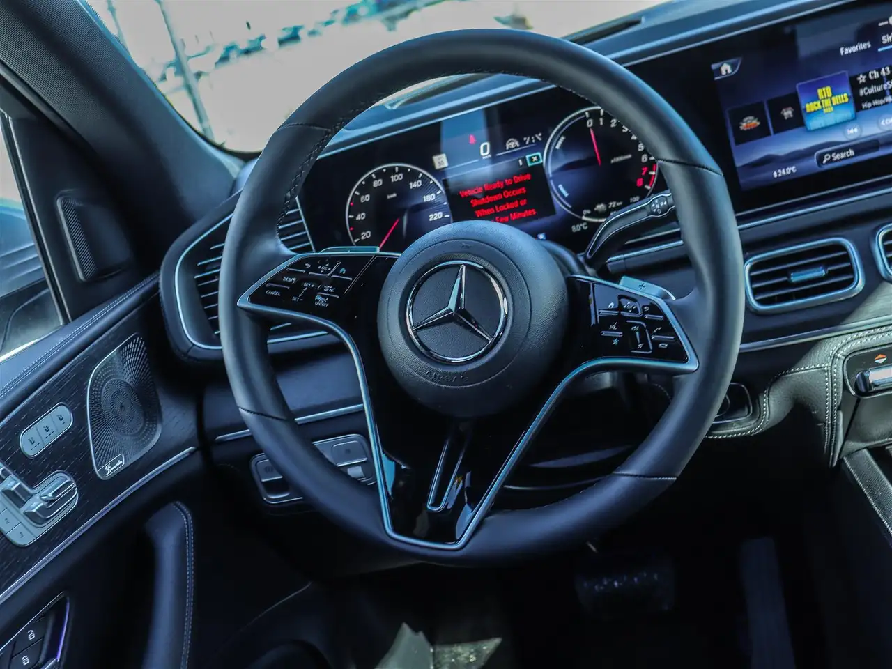 Mercedes-Benz GLE снимка Mercedes-Benz GLE