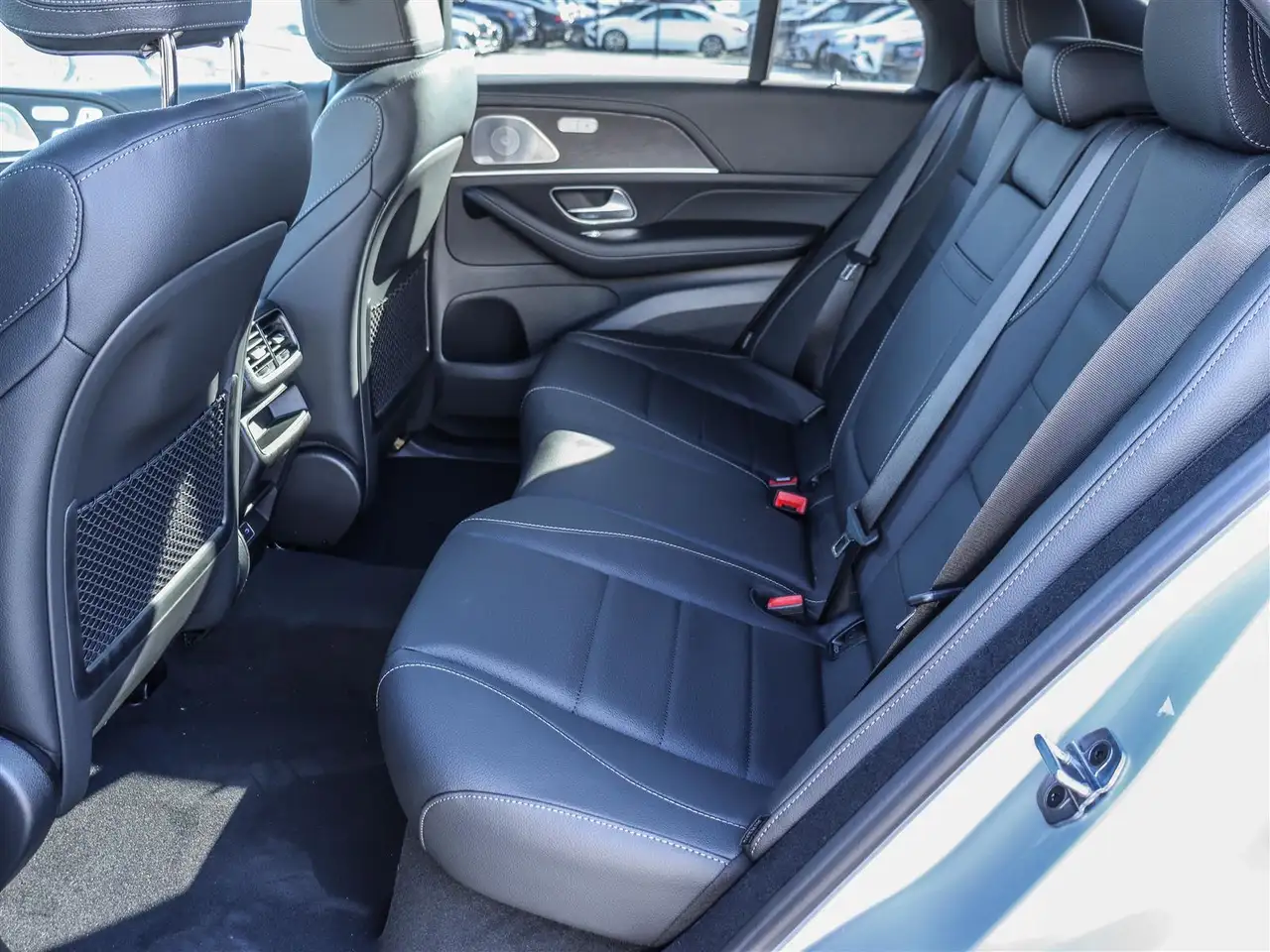 Mercedes-Benz GLE снимка Mercedes-Benz GLE