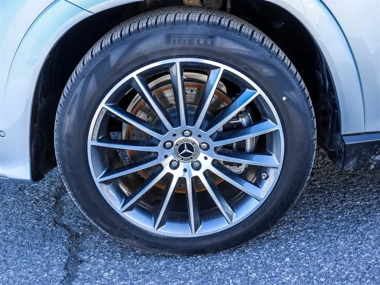 Mercedes-Benz GLE снимка Mercedes-Benz GLE