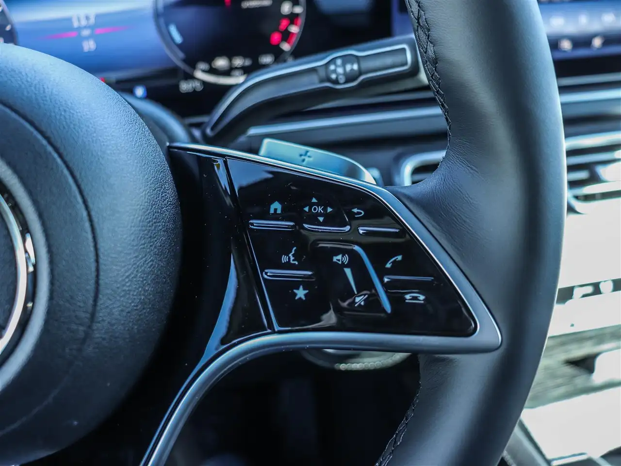 Mercedes-Benz GLE снимка Mercedes-Benz GLE