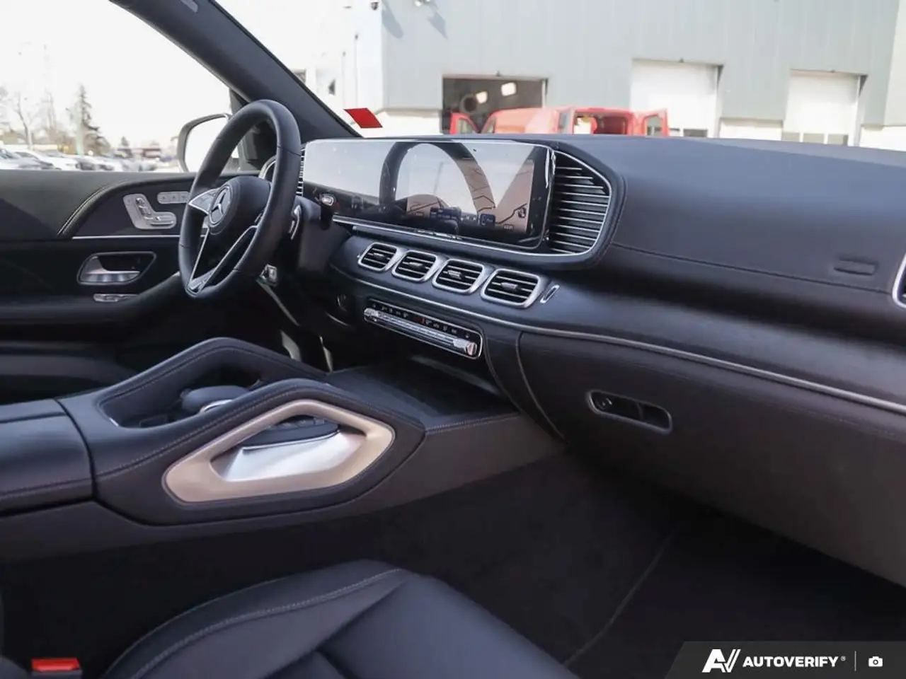 Mercedes-Benz GLE снимка Mercedes-Benz GLE