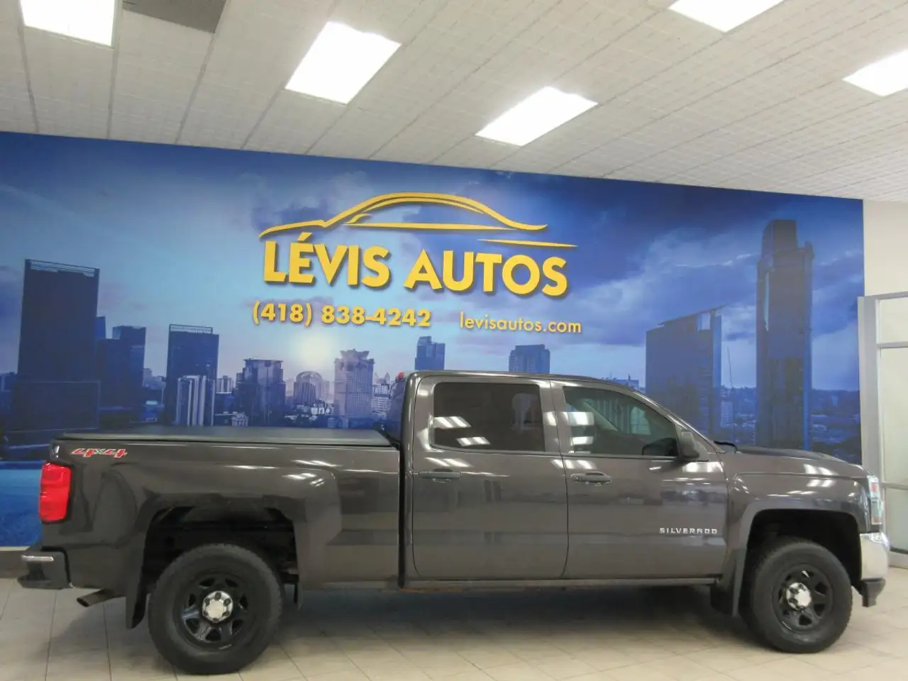 Chevrolet Silverado 1500 photo Chevrolet Silverado 1500