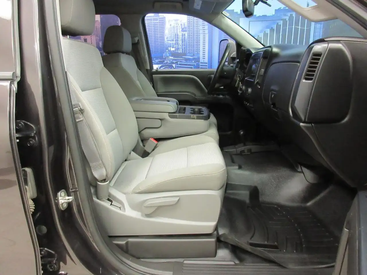 Chevrolet Silverado 1500 photo Chevrolet Silverado 1500