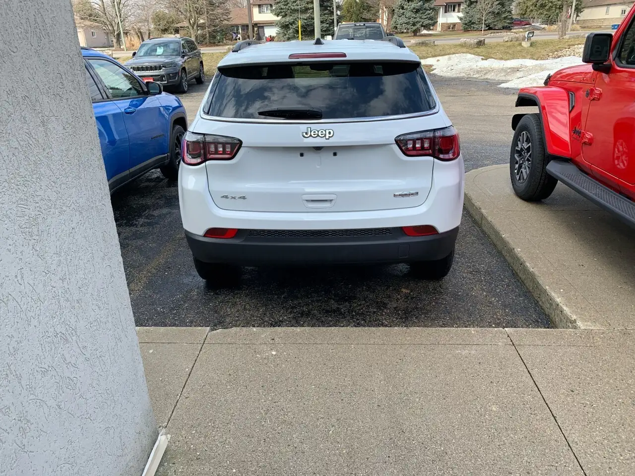 Jeep Compass photo Jeep Compass