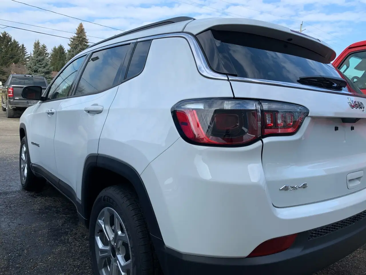Jeep Compass photo Jeep Compass