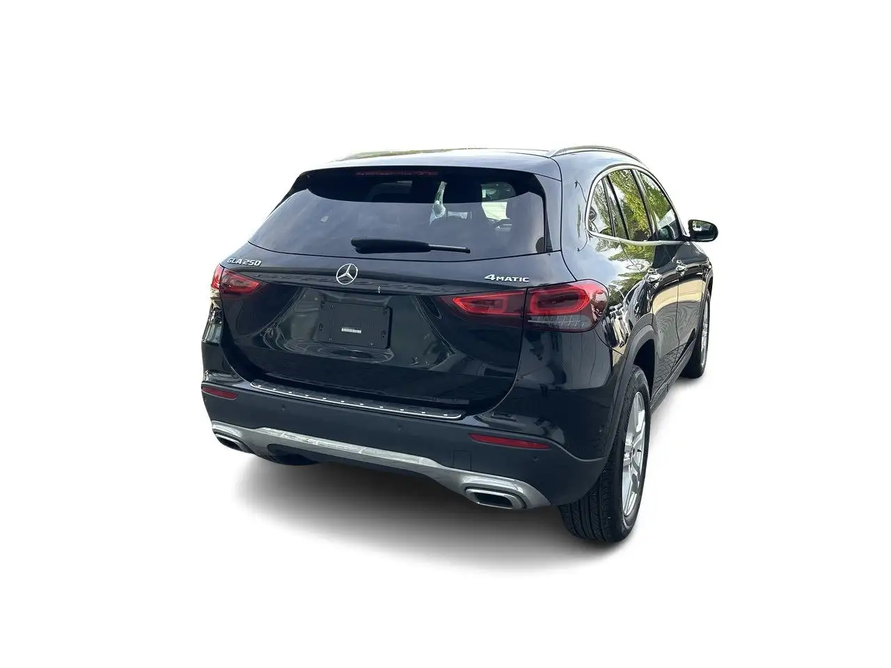 Mercedes-Benz GLA снимка Mercedes-Benz GLA