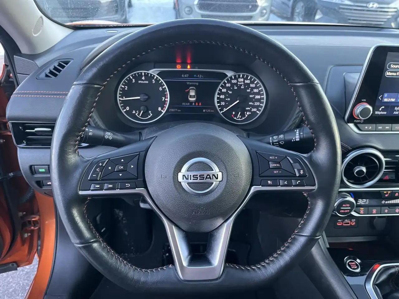 Nissan Sentra снимка Nissan Sentra