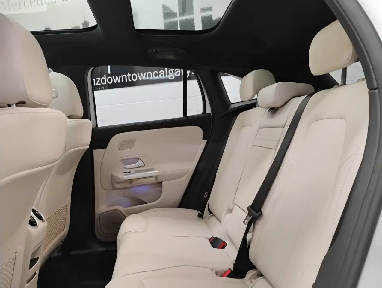 Mercedes-Benz GLA снимка Mercedes-Benz GLA