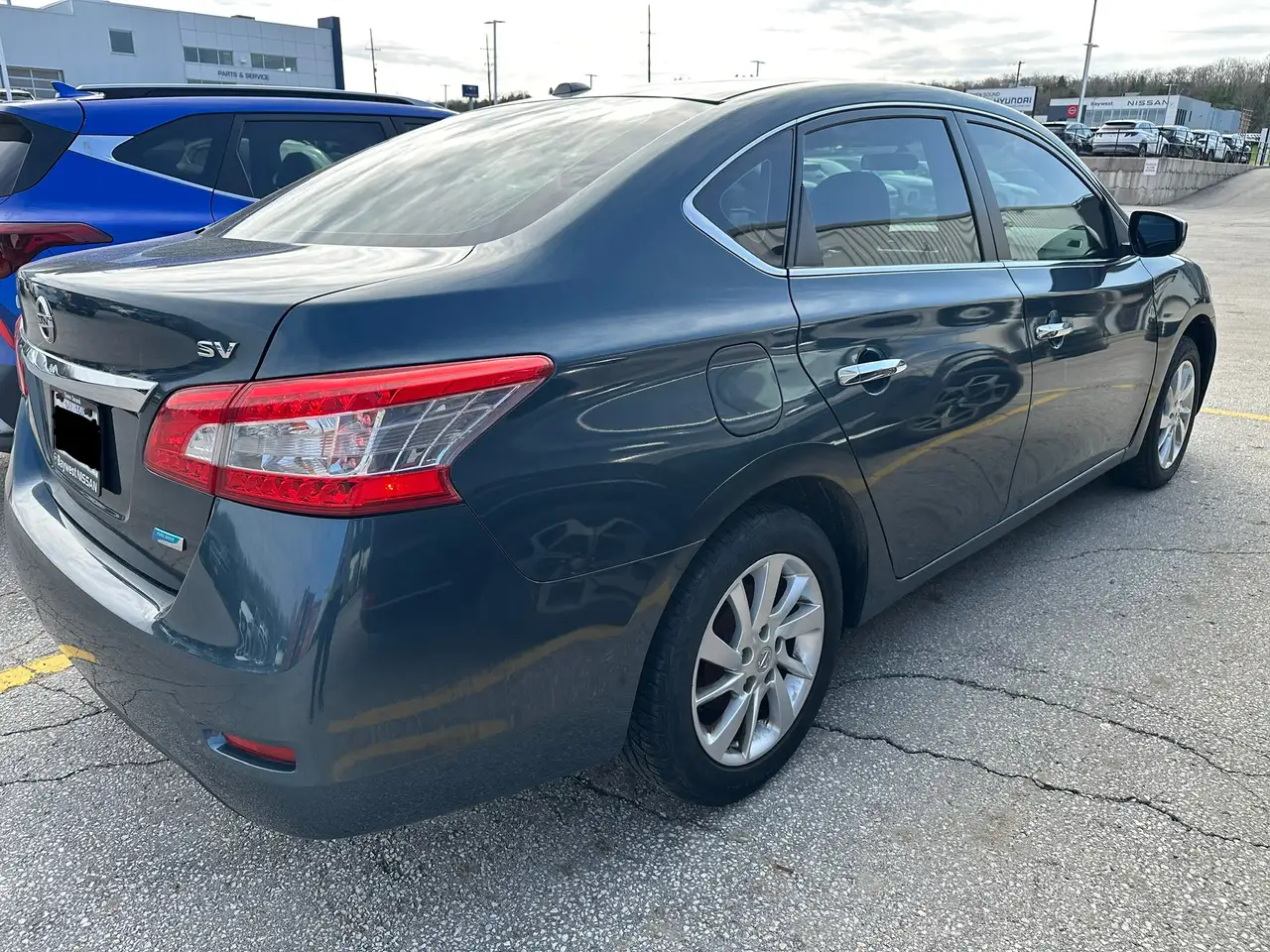 Nissan Sentra снимка Nissan Sentra