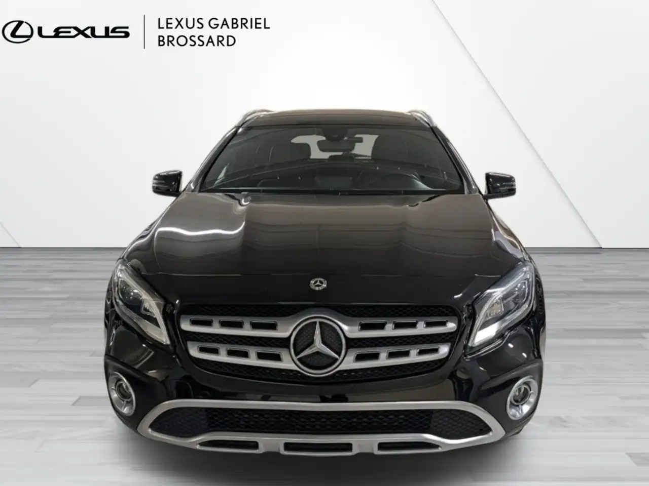 Mercedes-Benz GLA fotografie Mercedes-Benz GLA