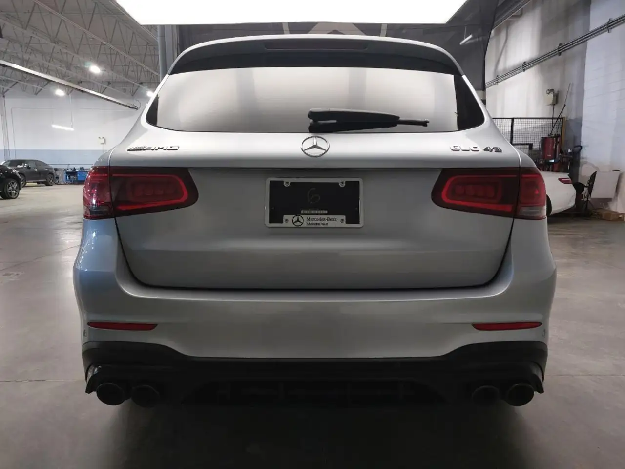 Mercedes-Benz GLC снимка Mercedes-Benz GLC