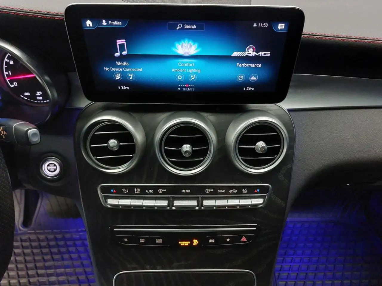 Mercedes-Benz GLC снимка Mercedes-Benz GLC