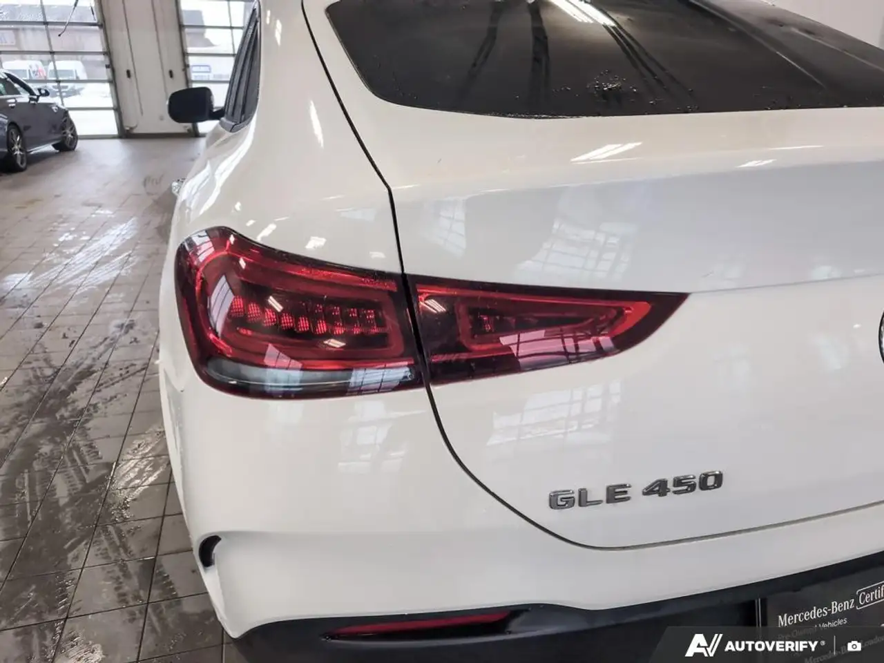 Mercedes-Benz GLE снимка Mercedes-Benz GLE