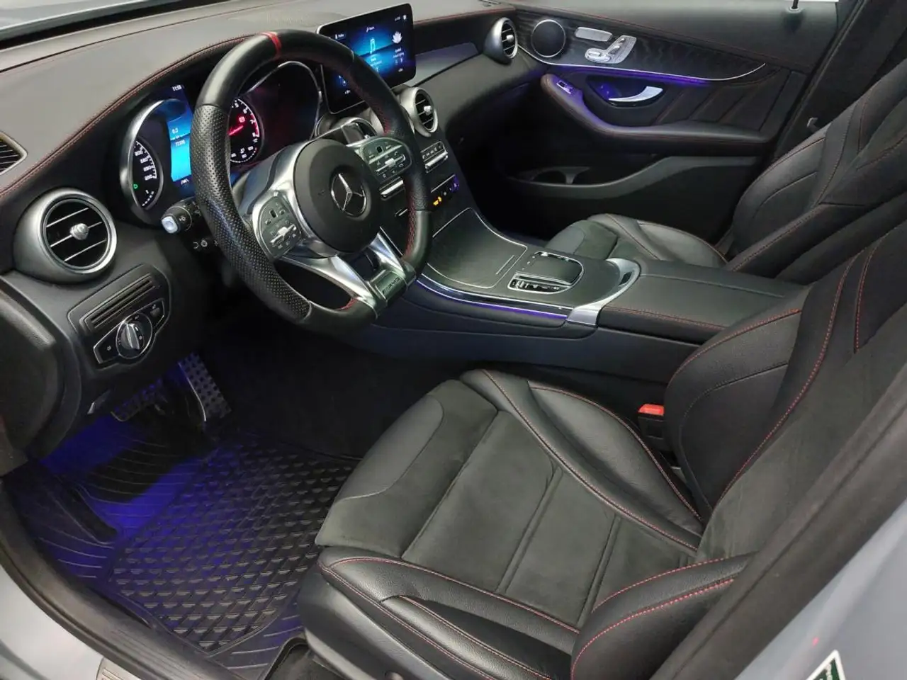 Mercedes-Benz GLC снимка Mercedes-Benz GLC