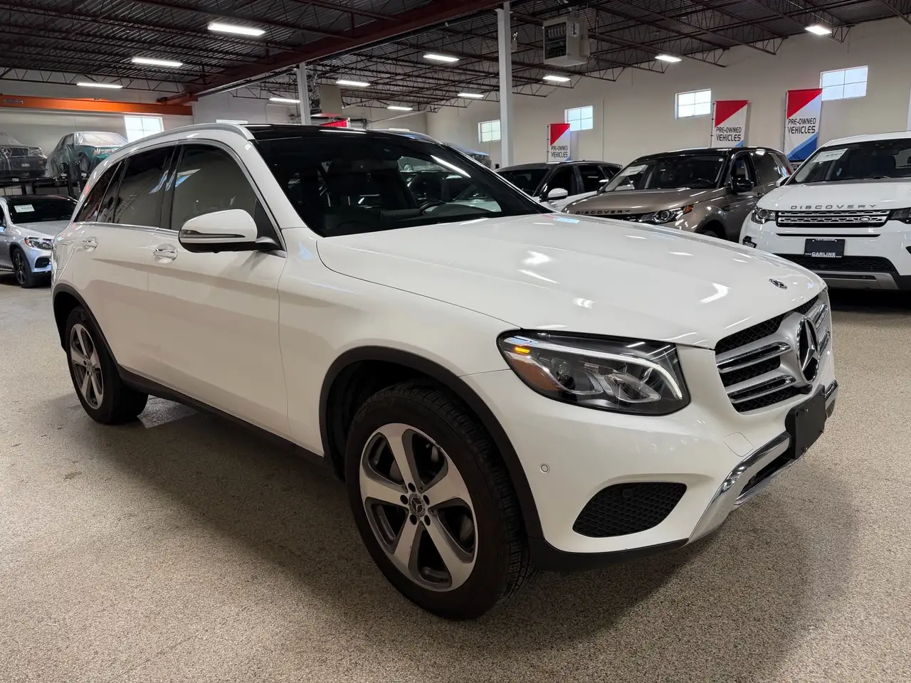 Mercedes-Benz GLC снимка Mercedes-Benz GLC