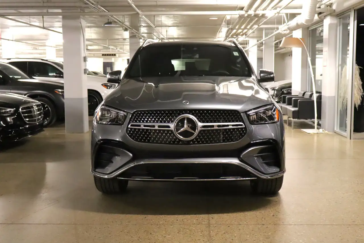 Mercedes-Benz GLE снимка Mercedes-Benz GLE