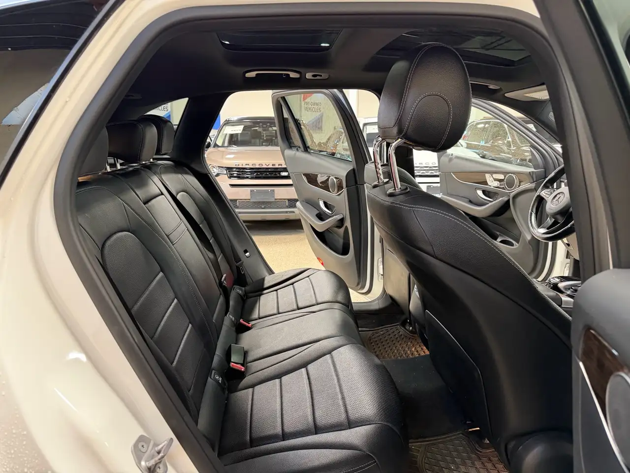 Mercedes-Benz GLC снимка Mercedes-Benz GLC