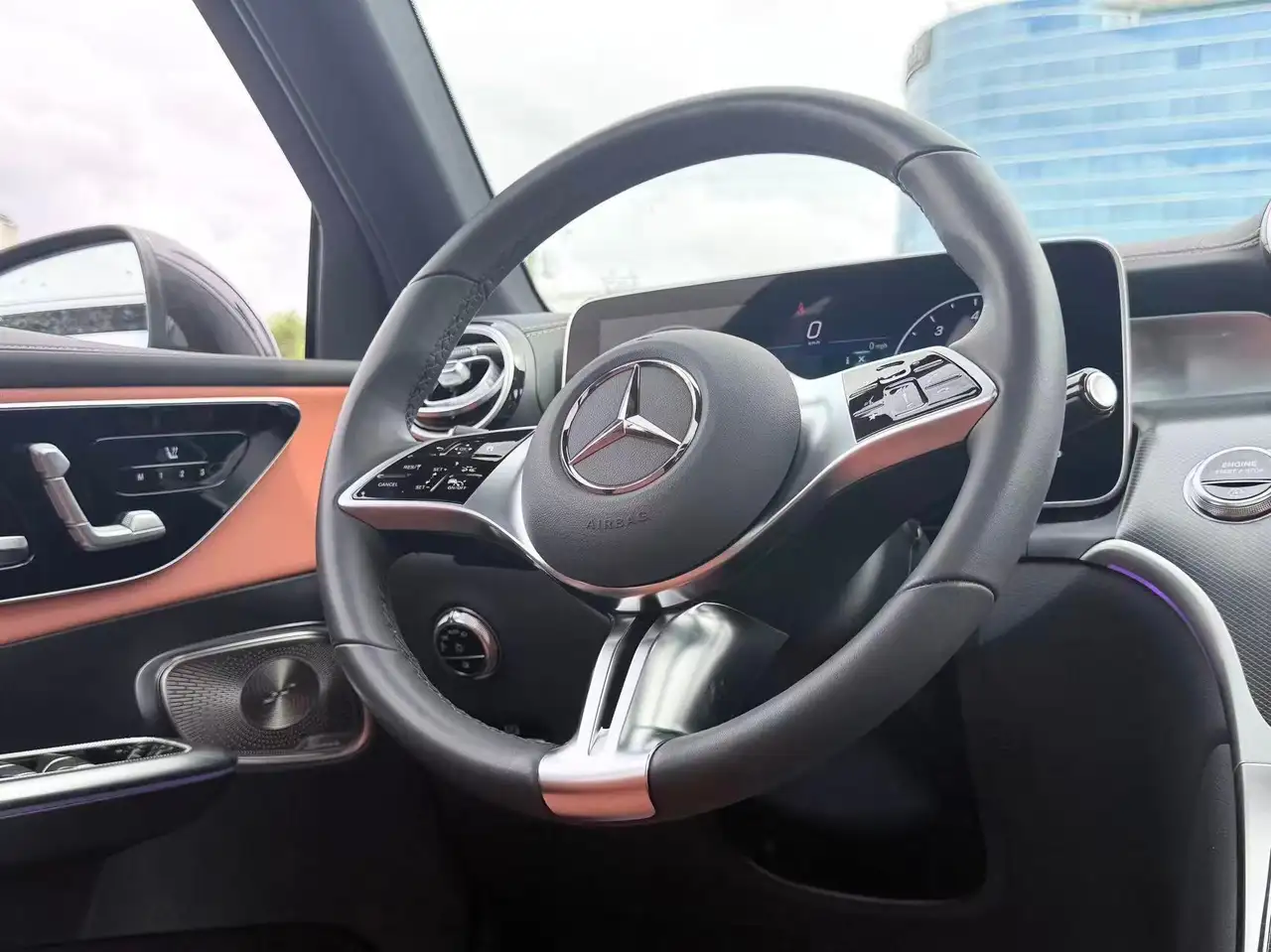 Mercedes-Benz GLC photo Mercedes-Benz GLC