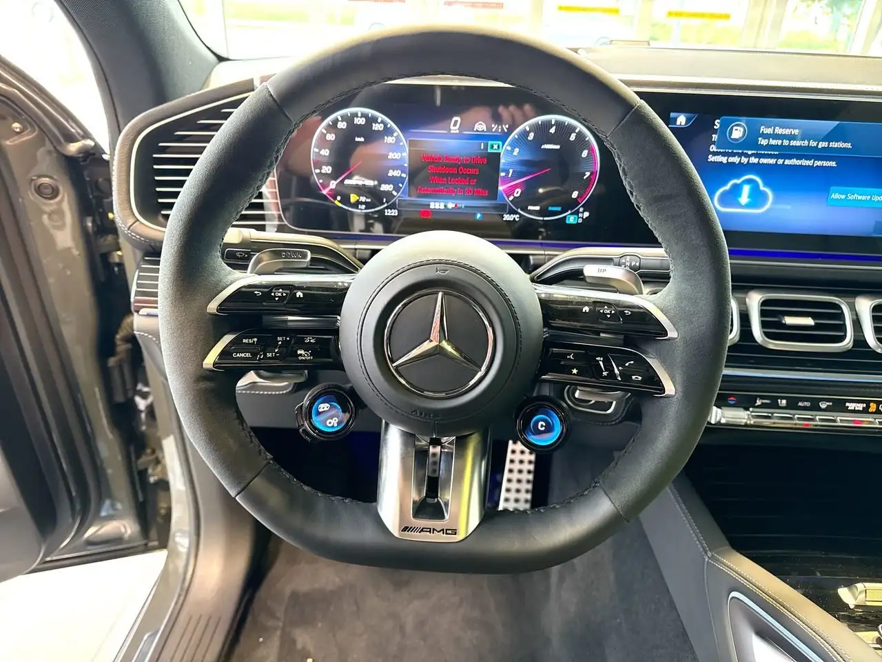Mercedes-Benz GLE снимка Mercedes-Benz GLE