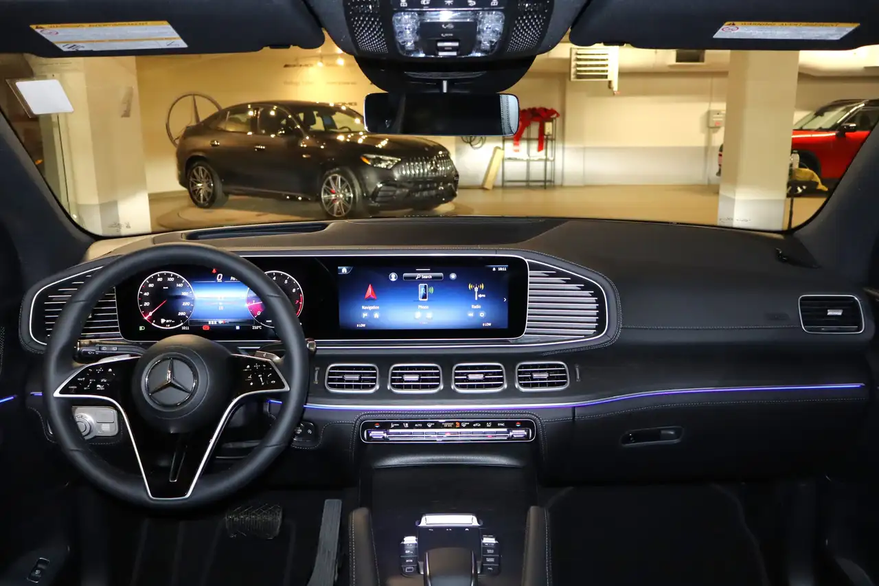 Mercedes-Benz GLE снимка Mercedes-Benz GLE