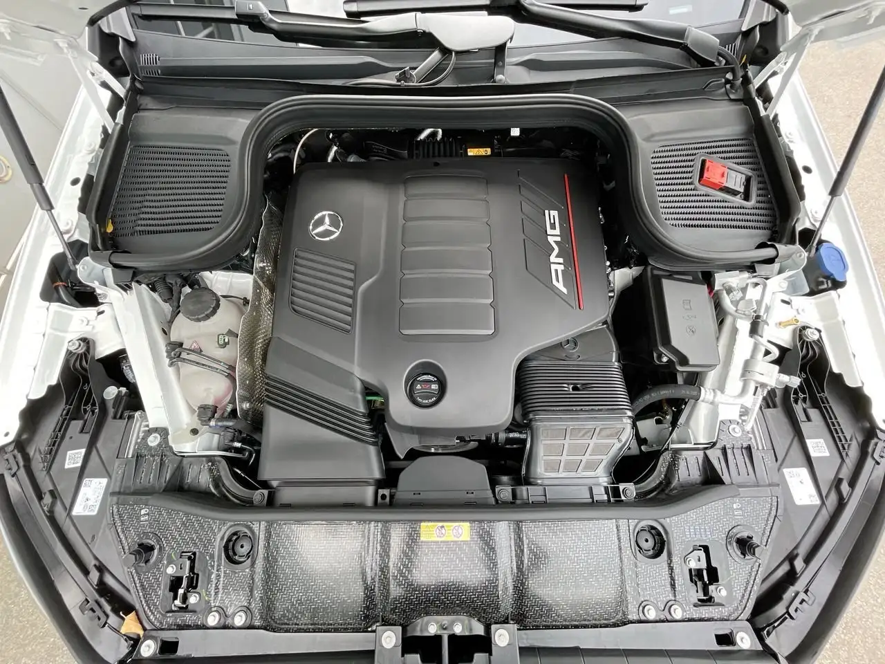 Mercedes-Benz GLE снимка Mercedes-Benz GLE