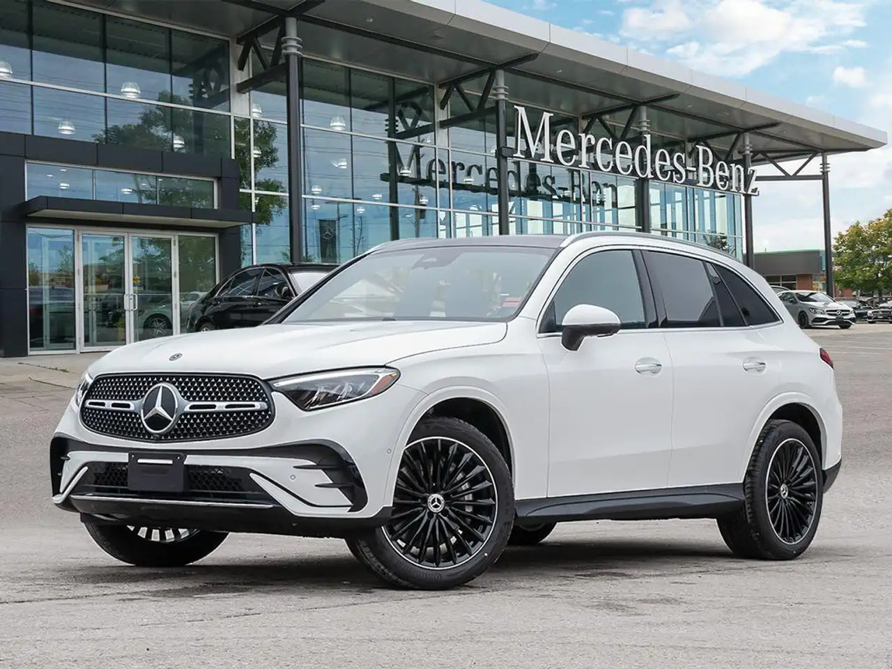 Mercedes-Benz GLC снимка Mercedes-Benz GLC