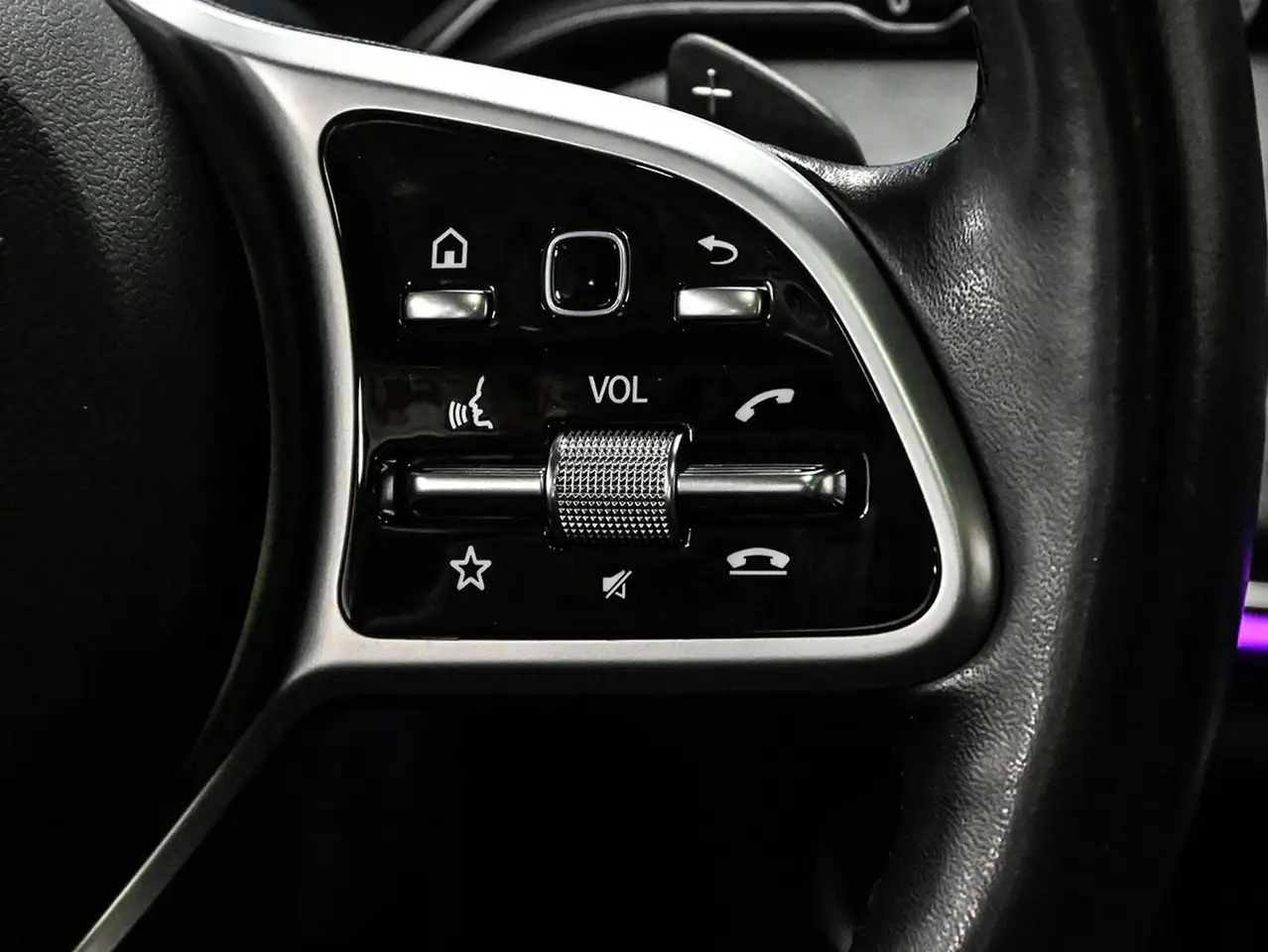 Mercedes-Benz GLE снимка Mercedes-Benz GLE