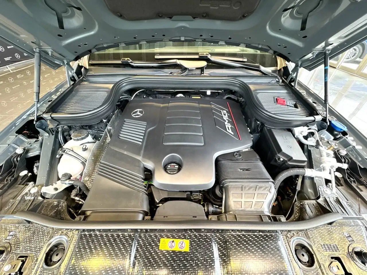 Mercedes-Benz GLE снимка Mercedes-Benz GLE