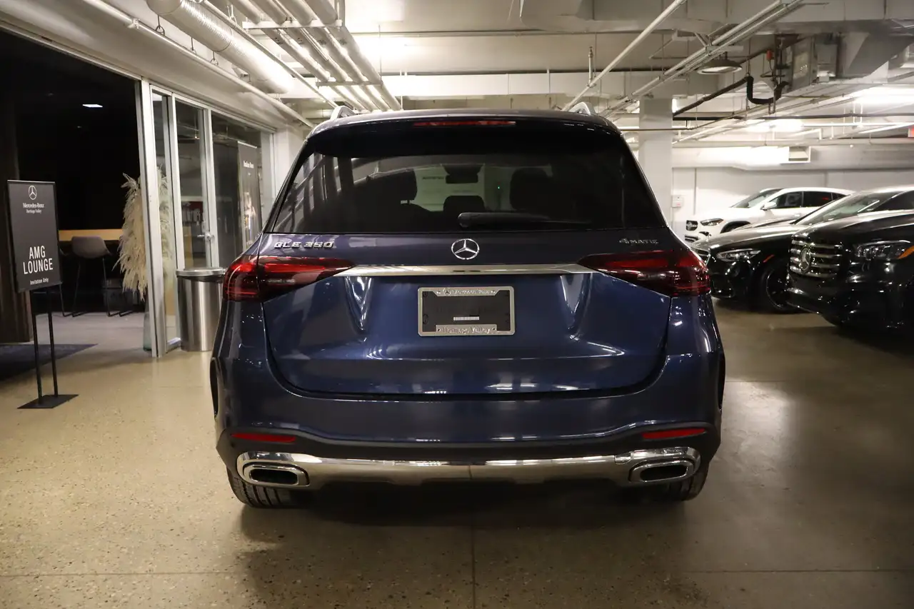 Mercedes-Benz GLE снимка Mercedes-Benz GLE