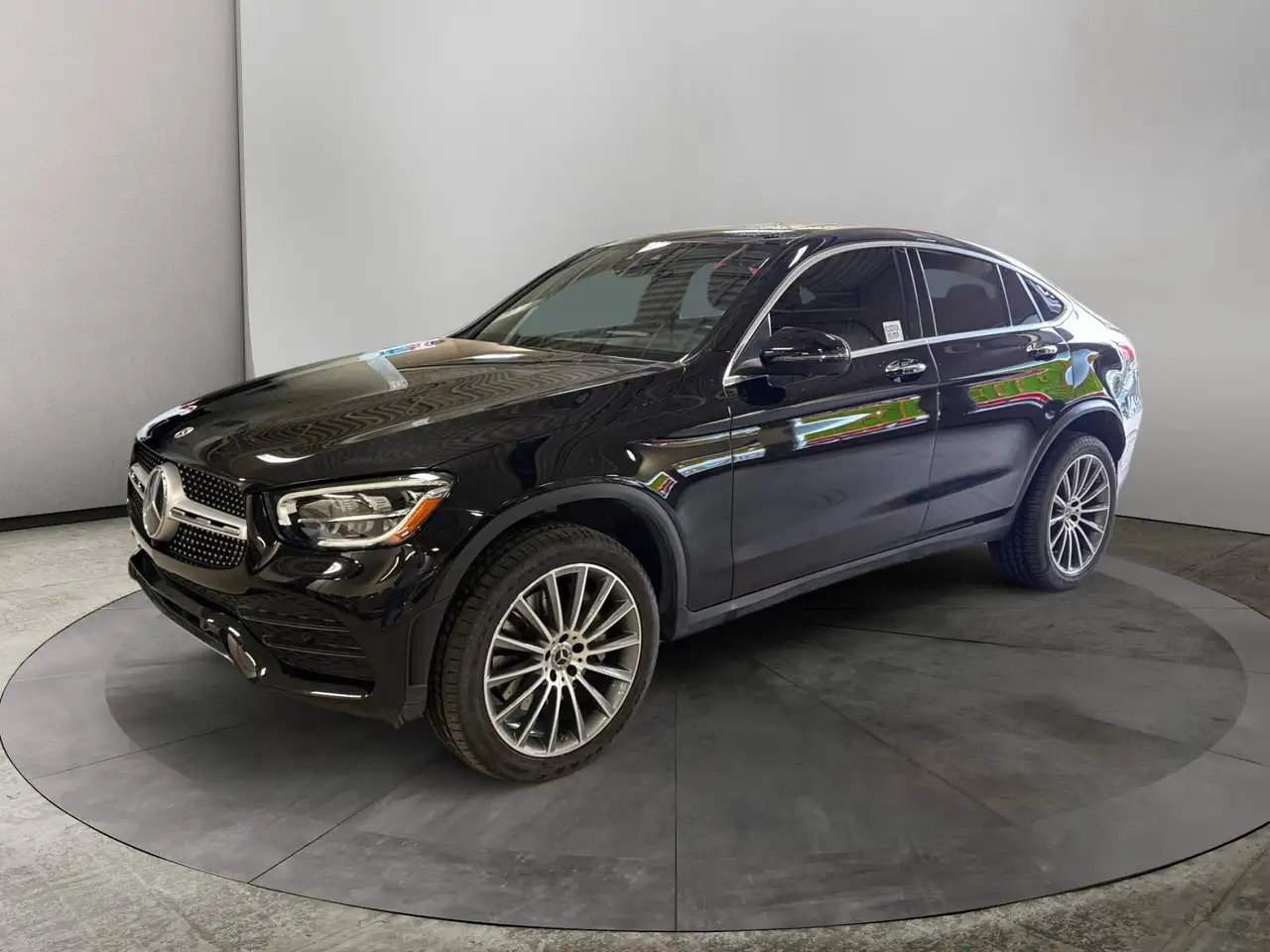 2023 Mercedes-Benz GLC