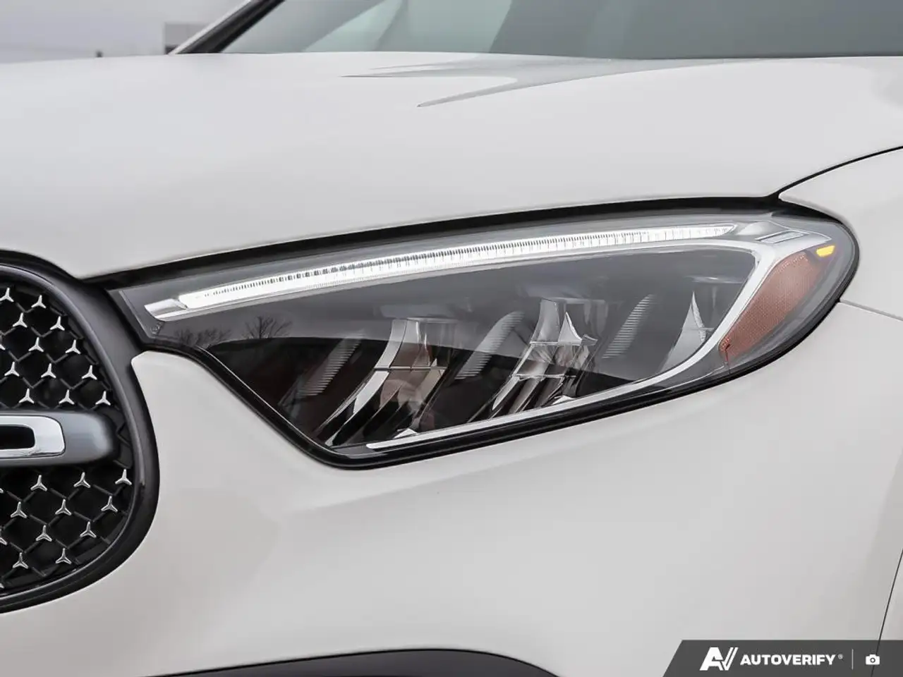 Mercedes-Benz GLC снимка Mercedes-Benz GLC