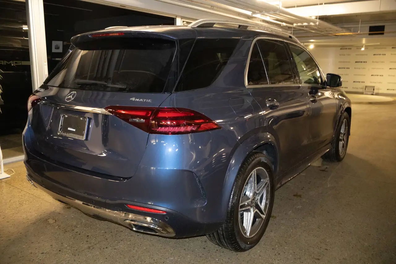 Mercedes-Benz GLE снимка Mercedes-Benz GLE
