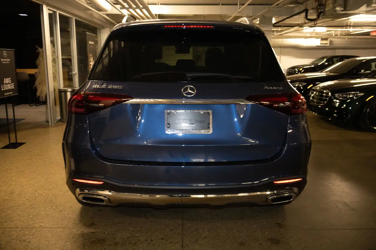 Mercedes-Benz GLE снимка Mercedes-Benz GLE