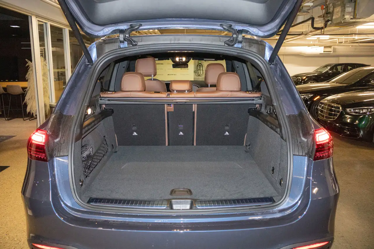 Mercedes-Benz GLE снимка Mercedes-Benz GLE
