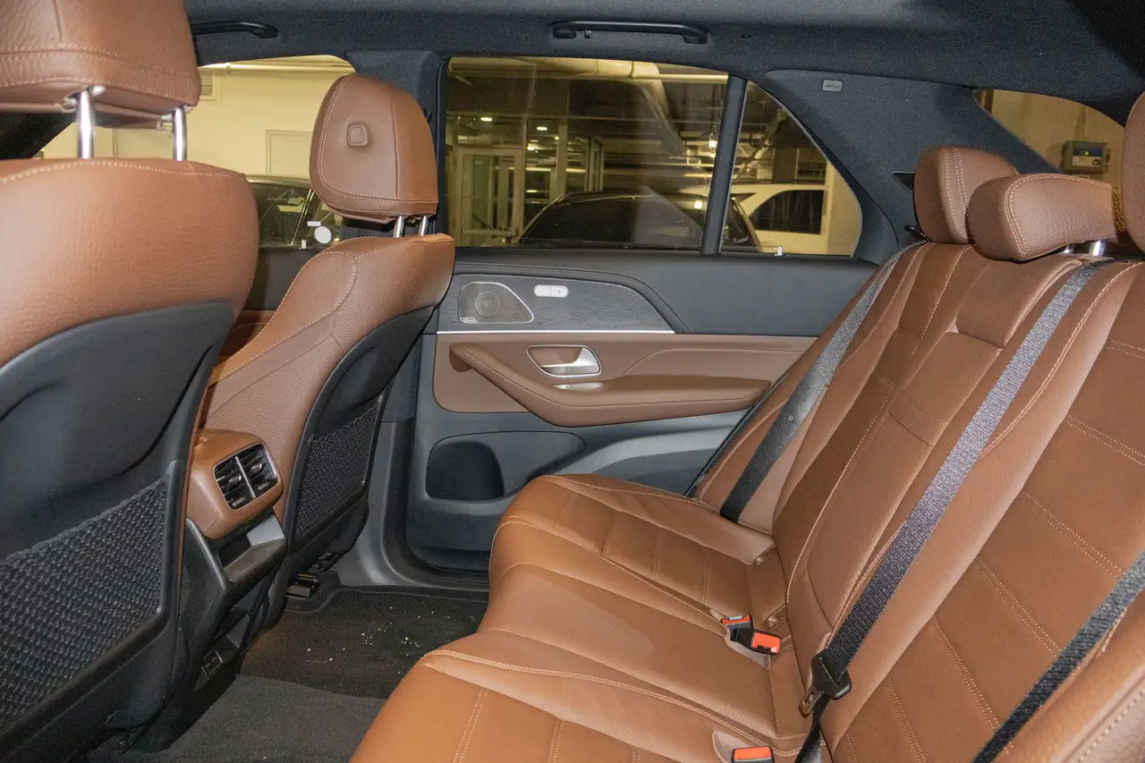 Mercedes-Benz GLE снимка Mercedes-Benz GLE