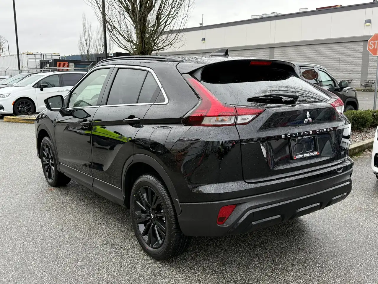 Mitsubishi Eclipse Cross снимка Mitsubishi Eclipse Cross