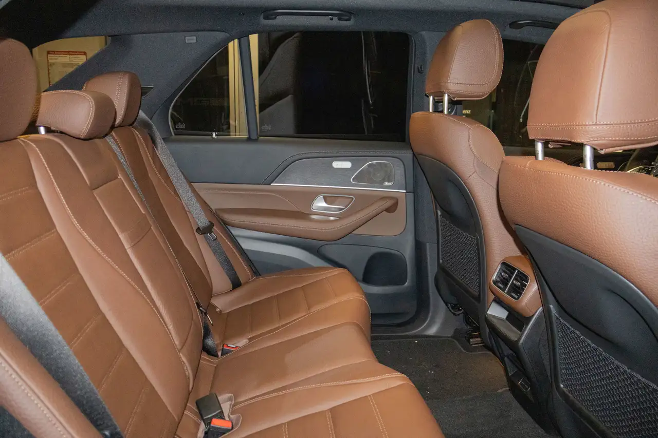 Mercedes-Benz GLE снимка Mercedes-Benz GLE