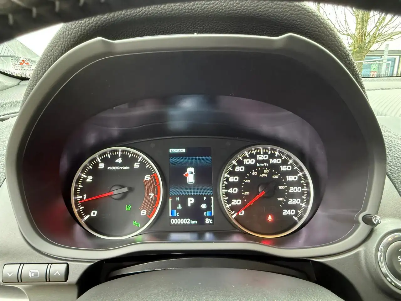 Mitsubishi Eclipse Cross снимка Mitsubishi Eclipse Cross