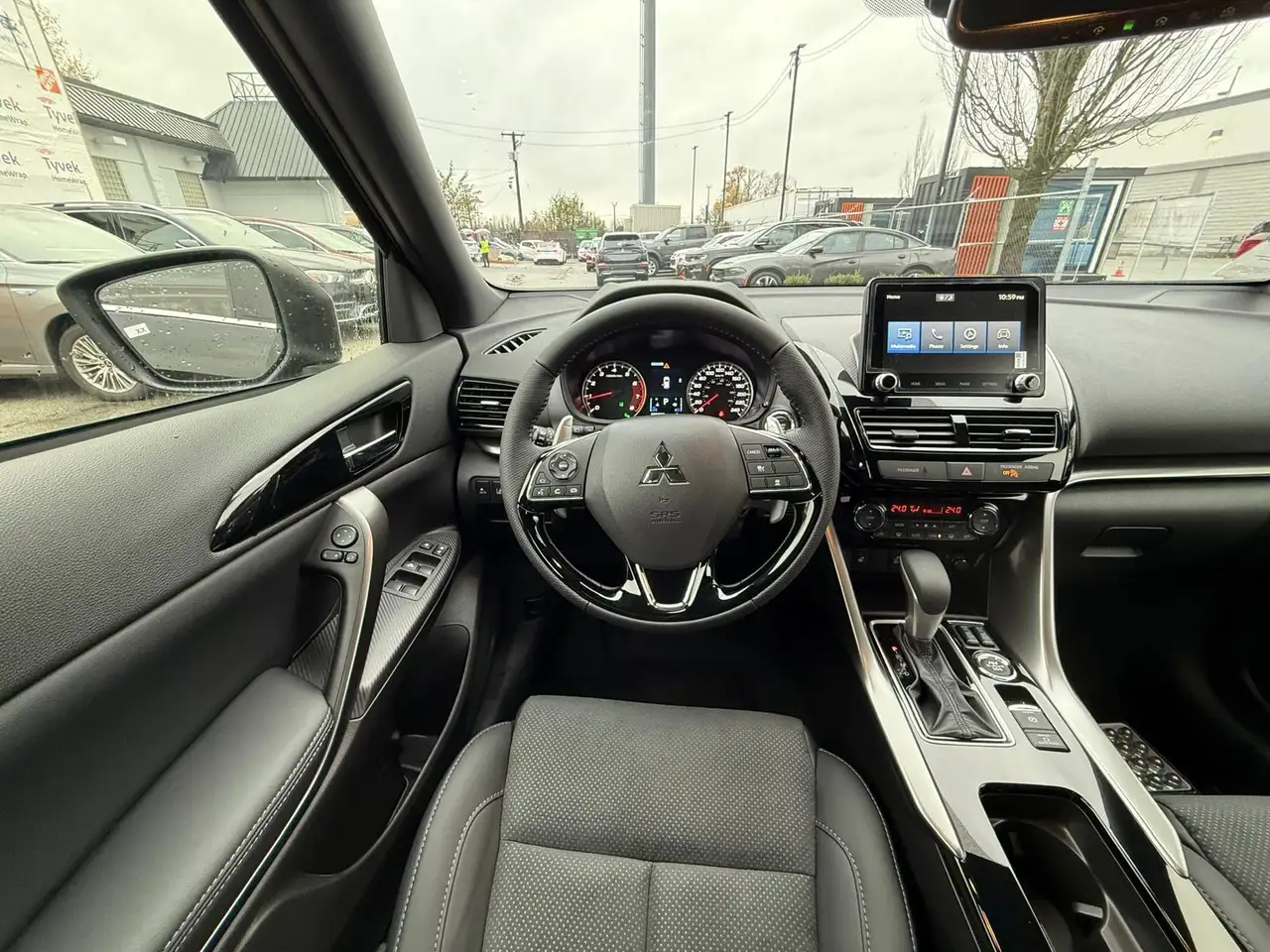 Mitsubishi Eclipse Cross снимка Mitsubishi Eclipse Cross