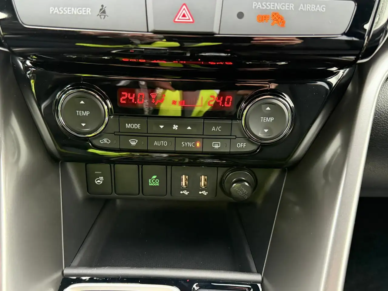 Mitsubishi Eclipse Cross снимка Mitsubishi Eclipse Cross