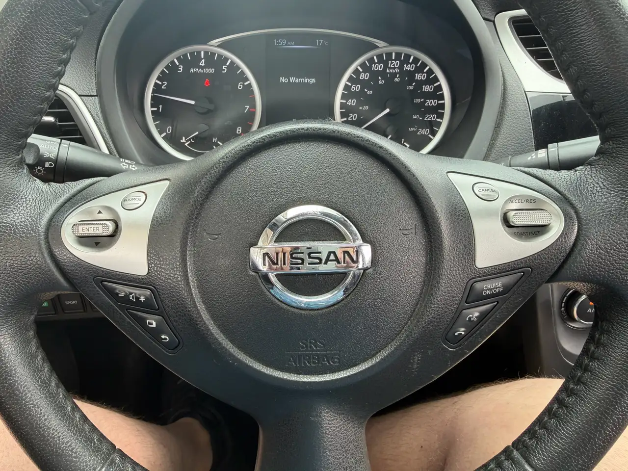 Nissan Sentra fotografie Nissan Sentra