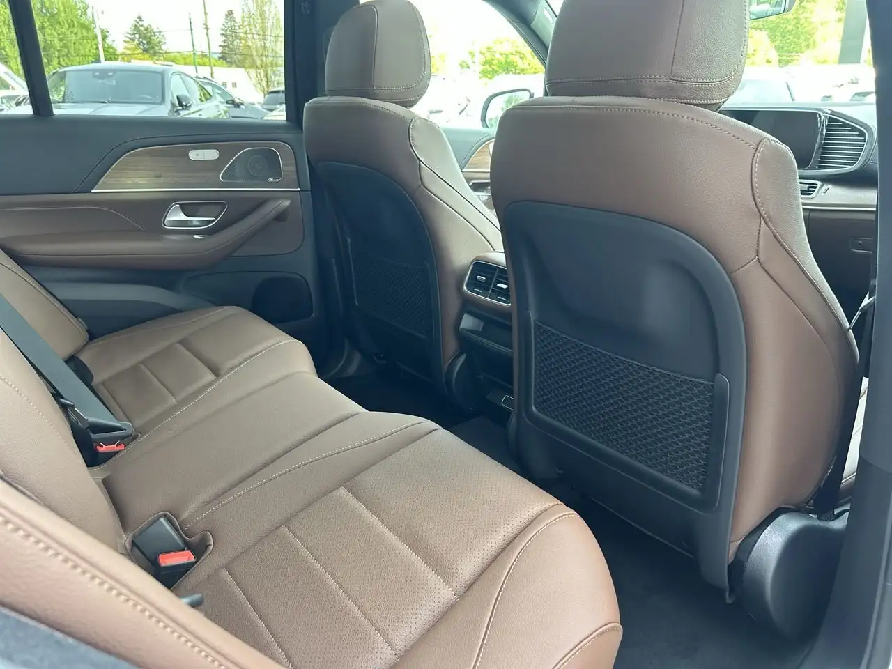 Mercedes-Benz GLE снимка Mercedes-Benz GLE